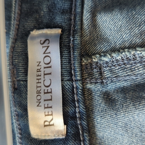 Northern Reflections Jeans - Picture 12 of 14